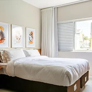 A Passos Da Praia, Com Piscina E Academia - Ingleses Apartamento Florianópolis